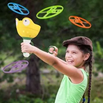 BellaJoyz Outdoor Toys for Kids Ages 4-8, Flying Disc Launcher Toys Manual Capture Catching Outdoor Games for 3 4 5 6 7 8 Years Old Boys Girls, Fun Outside Toys for Toddlers 3-5 Birthday Easter Gifts