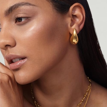 Elegant 18K Gold Teardrop Earrings for Women - Stylish and Lightweight