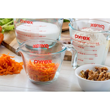 Pyrex 4 Piece Measuring Cup Set for Every Kitchen