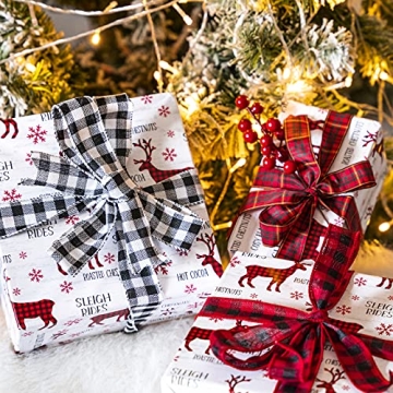 Reversible Christmas Wrapping Paper - 17 Inch X 33 Feet Roll