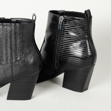 Stylish Women's Sia Pointed Toe Western Ankle Boot