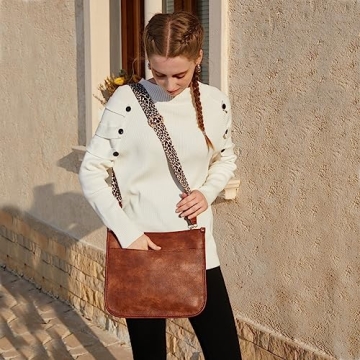 Stylish Women Crossbody Handbag with Adjustable Straps