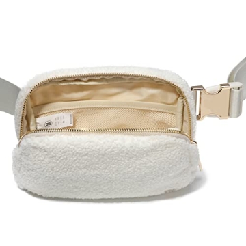 Versatile FODOKO Sherpa Belt Bag for Every Occasion