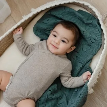 Bleu La La 100% Cotton Unisex Heart Knit Swaddle Luxury Baby Blanket for Girls and Boys - Soft Warm Cozy Swaddling Receiving Stroller Crib Blanket for Newborns Infants Toddlers (Ivory, 0-2 Years)