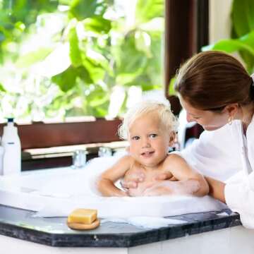 2pcs Bamboo Soap Dish Soap Tray,Round Bath Soap Holder Bamboo Soap Dish for Shower Wood Soap Holder Soap Saver Container Bathroom Storage Case for Bathroom Toilet Kitchen Hotel