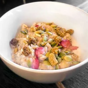 HerbaZest Organic Quinoa Flakes - Vegan & Gluten-Free