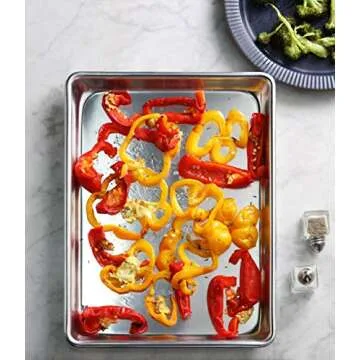 New Star Foodservice | Commercial-Grade Bun/Sheet Pan 18-Guage (9 x 13 x 1 inch (Quarter Size))