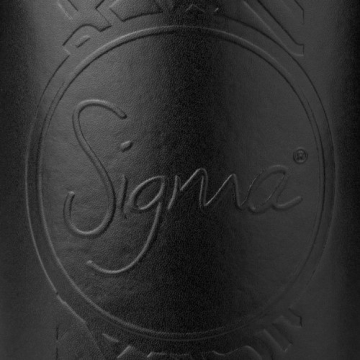 Sigma Brush Cup Holder - Sleek, Functional & Travel-ready