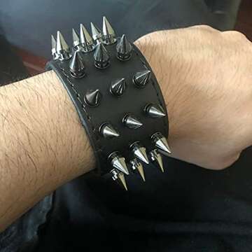 CSIYANJRY99 Puddin Choker Necklace Spike Rivets Bracelet Set,Punk Quinn Collar Wide Leather Wrap Bracelet Halloween Cosplay Accessiores for Women