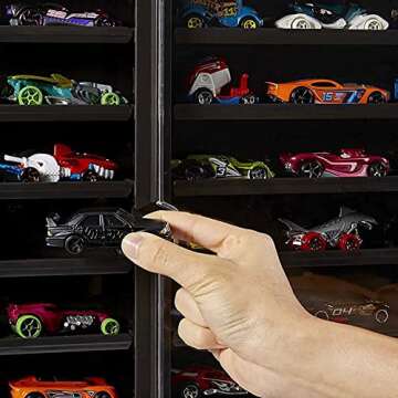 Hot Wheels Display Case with Exclusive Mercedes-Benz 190E