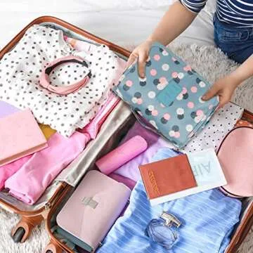 Pengxiaomei Waterproof Toiletry Bag for Travel