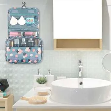 Pengxiaomei Waterproof Toiletry Bag for Travel