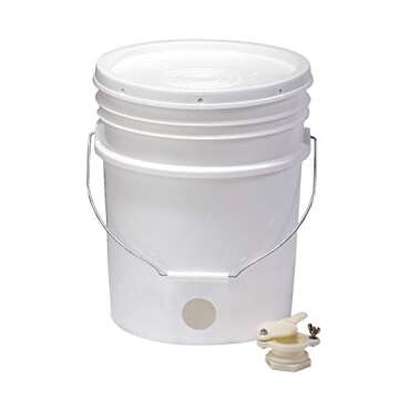 Little Giant® Plastic Honey Bucket | Bucket with Honey Gate | Beekeeping Supplies | Honey Extractor...
