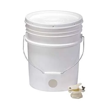 Little Giant® Plastic Honey Bucket | Bucket with Honey Gate | Beekeeping Supplies | Honey Extractor...
