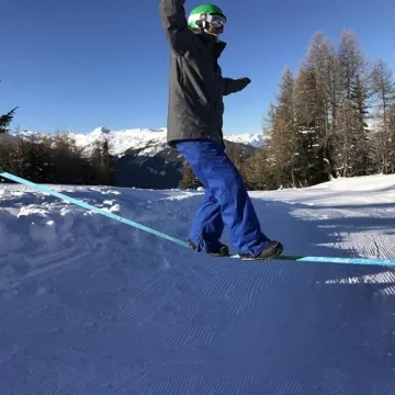 Barefoot Slackline Kit 60ft for Kids and Adults Fun