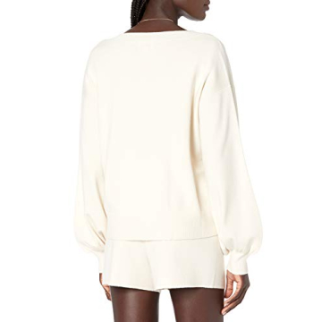 Stylish Mia Bell Sleeve Sweater for All Occasions