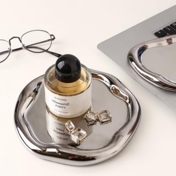 Chendecor Elegant Silver Tray - Perfect for Organizing & Displaying