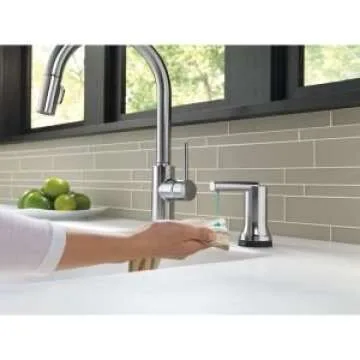 Delta Faucet Trinsic Matte Black Kitchen Faucet with Touch and Pull Down Sprayer