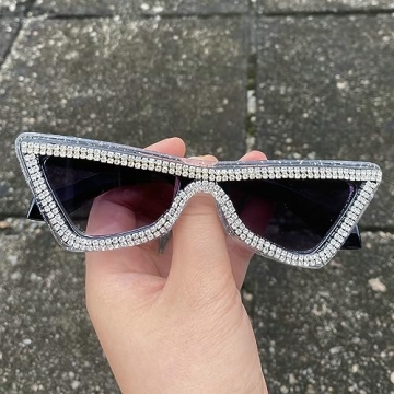 Trendy Fashion Diamond Cat Eye Sunglasses with UV400 Protection