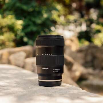 Tamron 17-50mm F/4 Di III VXD for Sony E-Mount Cameras