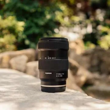 Tamron 17-50mm F/4 Di III VXD for Sony E-Mount Cameras