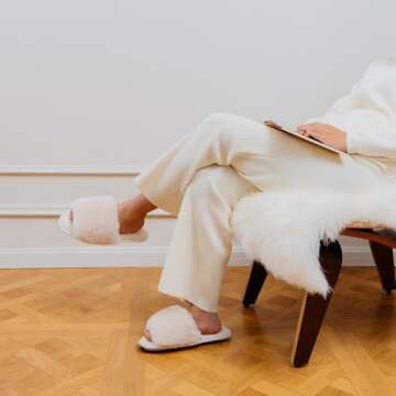 LongBay Women's Fuzzy Faux Fur Memory Foam Cozy Spa Slide Slippers