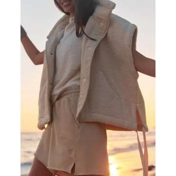 Ugerlov Women's Fleece Vest Casual Sleeveless Sherpa Jacket Oversized Button Down Vests Outerwear with Pockets,Apricot S