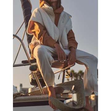 Ugerlov Women's Fleece Vest Casual Sleeveless Sherpa Jacket Oversized Button Down Vests Outerwear with Pockets,Apricot S