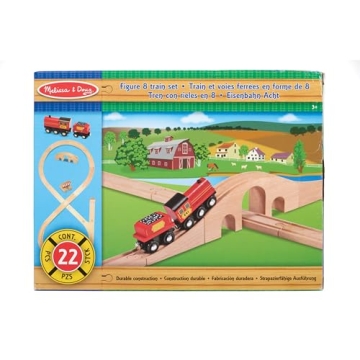 Melissa & Doug Classic Wooden Figure Eight Train Set