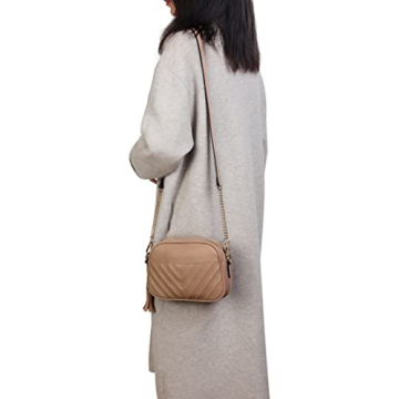 Stylish Lola Mae Quilted Crossbody Bag for Everyday Use