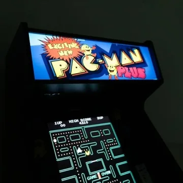 Arcade1Up PAC-Man Plus Deluxe Arcade Machine 14 Classic Games