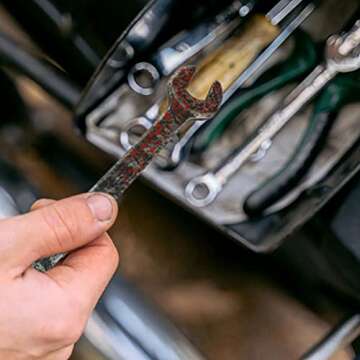 Toyvian Cosplay 2pcs Wrench Fake Spanner Halloween Photo Prop Haunted House Supplies for Horror Party Decor Rubber Knife