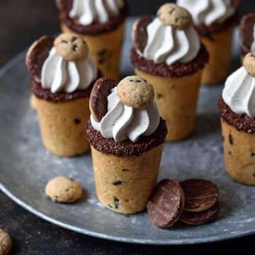 Sidosir Shot Glass Candy Mold Silicone, 9-Cavity Round Silicone Molds for Fat Bombs, Chocolate, Shot Glass Ice Molds for Freezer