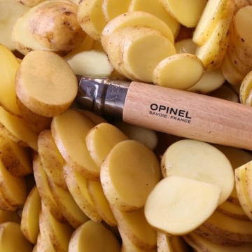 Opinel No. 08 Knife – Classic Design & Practical!
