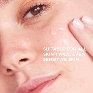 Hydrating Hyaluronic Acid Serum for Smooth Skin