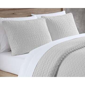 Ed-Ellen Degeneres Quilt Set - Stylish All Season Bedding