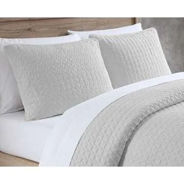 Ed-Ellen Degeneres Quilt Set - Stylish All Season Bedding