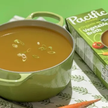 Pacific Foods 32 oz Organic Vegetable Broth for Healthy Meals