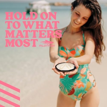 Pilotfish Beach Essentials Sand Remover Bag for Sand-Free Fun