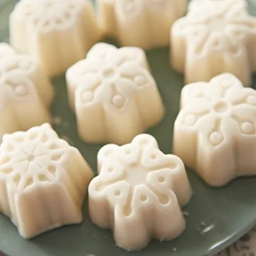 Wilton Bright White Candy Melts for Creative Baking 12 oz