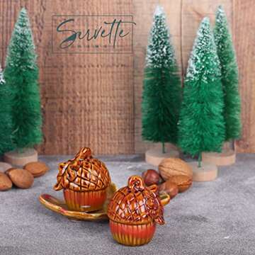 Acorn - Fall Salt and Pepper Shaker set with Leaf Shaped Tray