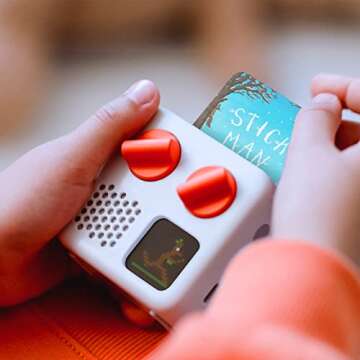 Yoto Mini Adventure Jacket in Frog Soup (Green) with Matching Wrist Lanyard – Accessory for Kids Mini Audio Device, Anti-Slip Silicone Skin Cover, Fitted Protective Sleeve Case