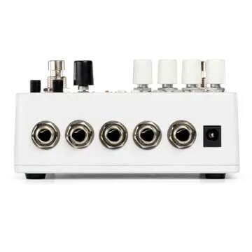 Electro-Harmonix Grand Canyon Delay Pedal for Musicians