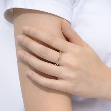 Elegant Gold Plated Chain Link Band Ring - Size 7