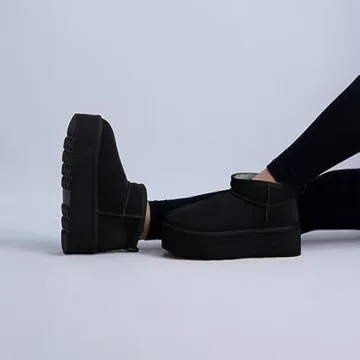 CUSHIONAIRE Hippy Women’s Cozy Platform Ankle Boots