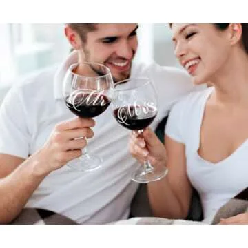 XmanKing Wedding Engagement Gifts for Couples, Wedding Wine Glasses & Wine Decanter Set Engraved with Mr and Mrs for Bridal Shower Gifts Christmas Housewarming Gifts 2024