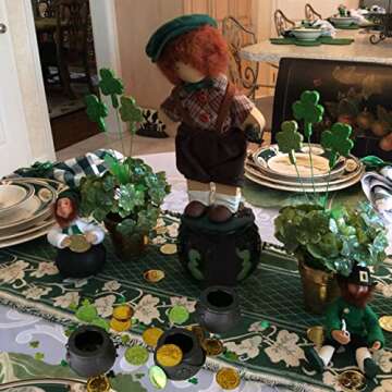 Hptmus St Patrick's Cauldron Pot - 4 Pieces Black Witch Cauldrons Mini Candy Kettle with 120 Shamrock Coins Plastic Green Gold Lucky Clover Coin for St Patrick's Day Party Favors