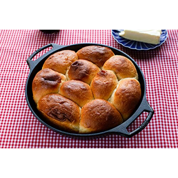 Versatile Lodge Cast Iron Baker’s Skillet 10.25 Inch