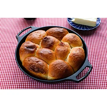 Versatile Lodge Cast Iron Baker’s Skillet 10.25 Inch