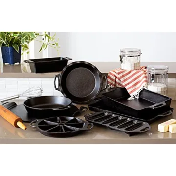 Versatile Lodge Cast Iron Baker’s Skillet 10.25 Inch